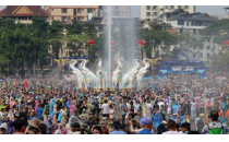 超238万人次狂欢！西双版纳泼水节，传统与创新碰撞解锁文旅新活力